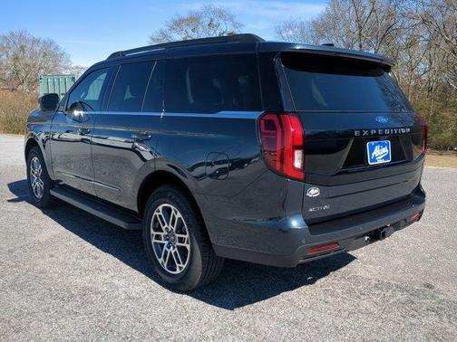 2026 Ford Expedition Active