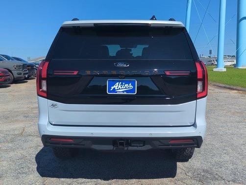 Space Silver 2026 Ford Expedition Tremor
