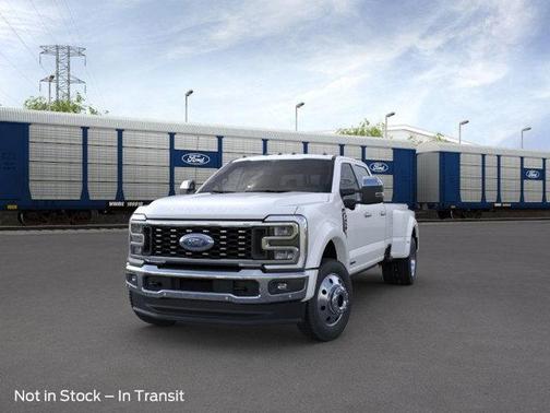 2025 Ford F-450 Lariat