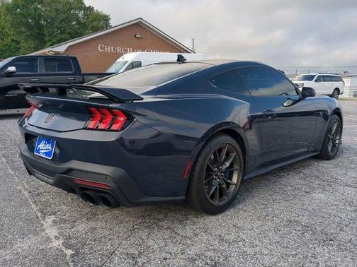 2024 Ford Mustang Dark Horse