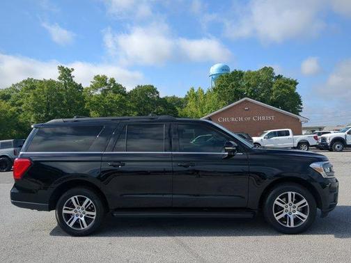 Agate Black Metallic 2024 Ford Expedition Max XLT