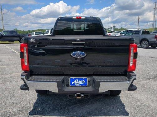 2024 Ford F-350 Lariat Super Duty