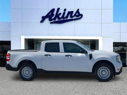 Oxford White 2026 Ford Maverick XL