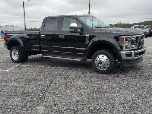 2022 Ford F-450 Lariat