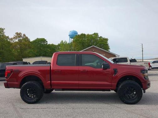 Ruby Red Metallic Tinted Clearcoat 2026 Ford F-150 XLT