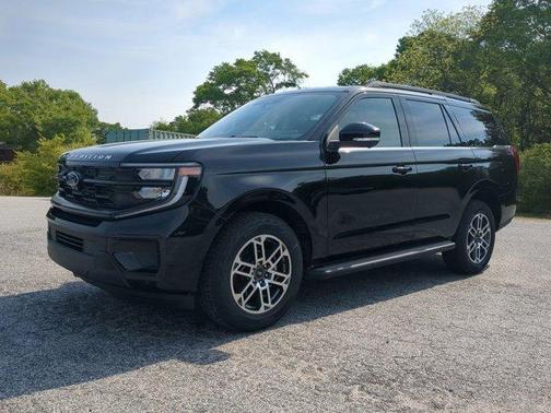 Agate Black 2026 Ford Expedition Active