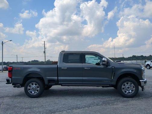 2026 Ford F-250 Lariat