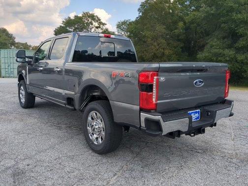 2026 Ford F-250 Lariat