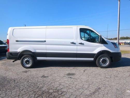 2026 Ford Transit-250 XL
