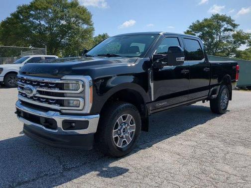 2023 Ford F-350 Lariat Super Duty