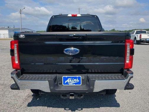 2023 Ford F-350 Lariat Super Duty