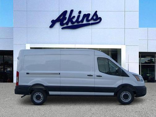 2026 Ford Transit-250 XL