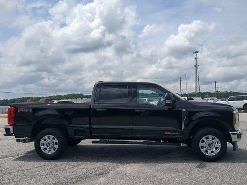 2024 Ford F-250 XLT