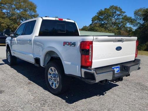 2026 Ford F-350 Lariat Super Duty