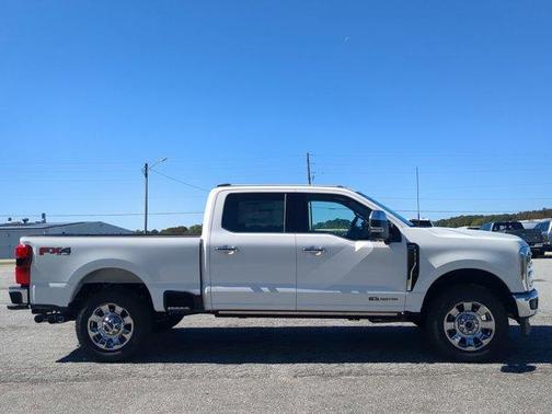 2026 Ford F-350 Lariat Super Duty