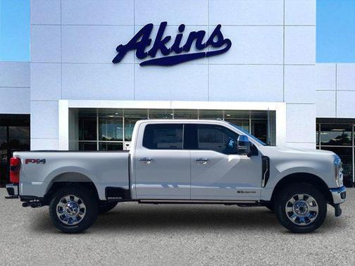 2026 Ford F-350 Lariat Super Duty