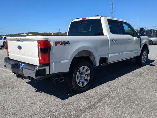 2026 Ford F-350 Lariat Super Duty