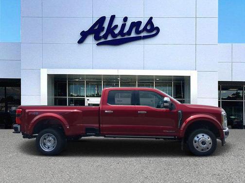 2025 Ford F-450 Lariat