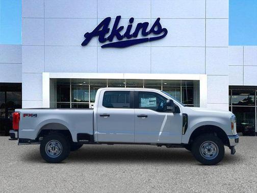 2025 Ford F-250 XL