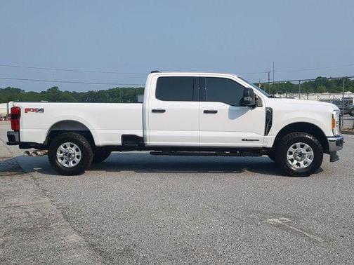 2023 Ford F-350 XLT