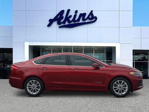 Ruby Red Metallic Tinted Clearcoat 2019 Ford Fusion Hybrid SEL