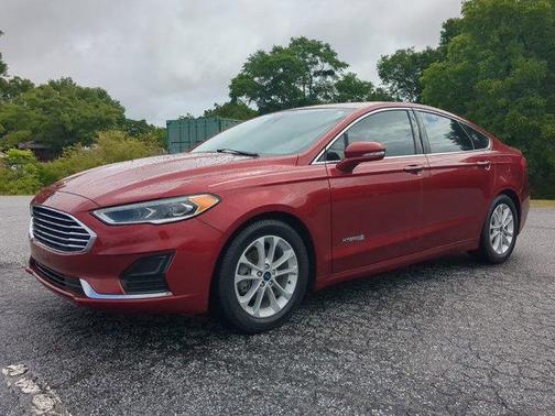 Ruby Red Metallic Tinted Clearcoat 2019 Ford Fusion Hybrid SEL