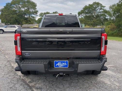 2025 Ford F-450 Platinum