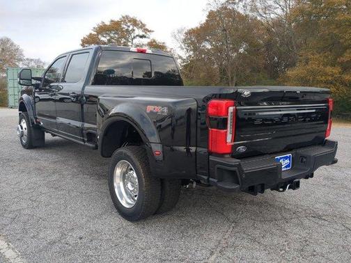 2026 Ford F-450 Platinum