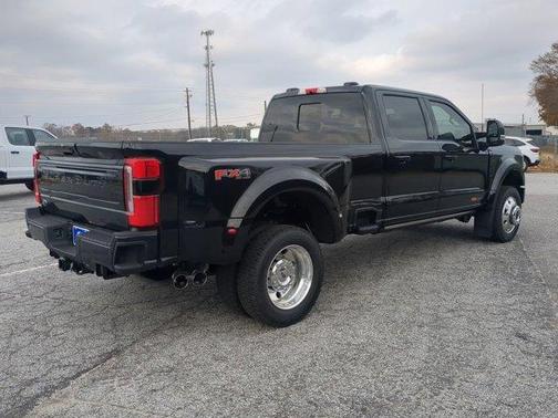 2026 Ford F-450 Platinum