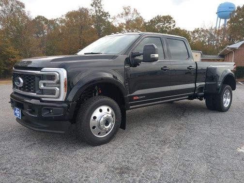 2026 Ford F-450 Platinum