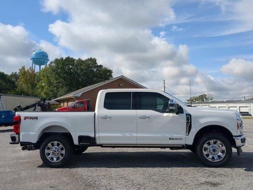 2026 Ford F-250 Lariat