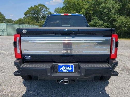 2025 Ford F-450 Platinum
