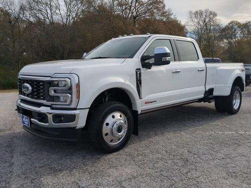 2025 Ford F-450 King Ranch