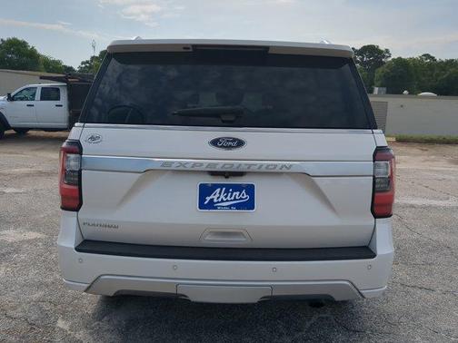 White Platinum Tri-Coat Metallic 2019 Ford Expedition Platinum