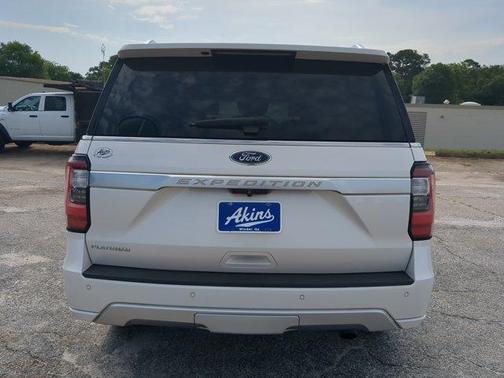 White Platinum Tri-Coat Metallic 2019 Ford Expedition Platinum