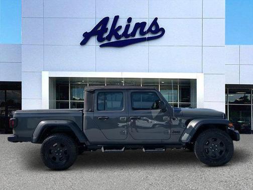 2023 Jeep Gladiator Sport
