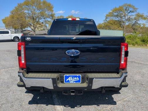 2024 Ford F-350 Lariat Super Duty