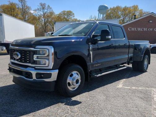 2024 Ford F-350 Lariat Super Duty