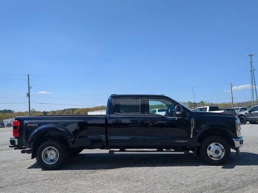 2024 Ford F-350 Lariat Super Duty