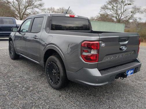 2026 Ford Maverick Lobo Standard