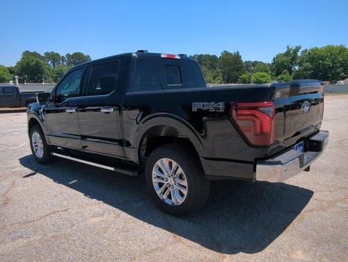 Agate Black 2026 Ford F-150 Lariat