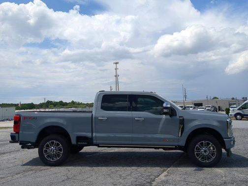 2025 Ford F-350 Platinum