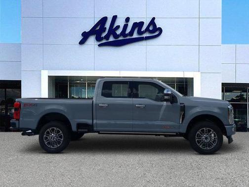2025 Ford F-350 Platinum