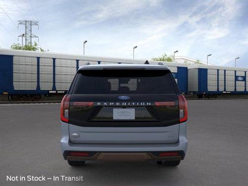 Glacier Gray Metallic 2026 Ford Expedition Max King Ranch
