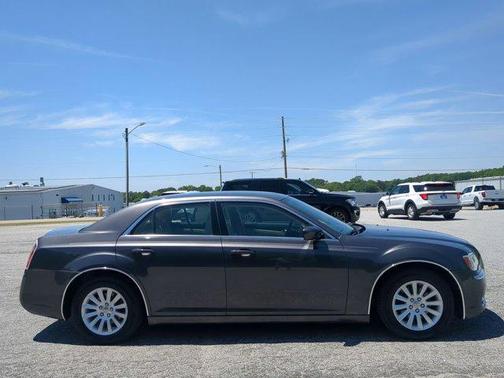 Granite Crystal Clearcoat Metallic 2014 Chrysler 300 Base