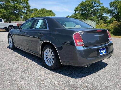 Granite Crystal Clearcoat Metallic 2014 Chrysler 300 Base