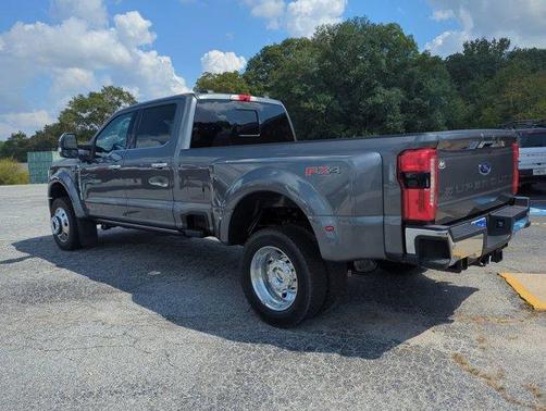 2026 Ford F-450 Lariat