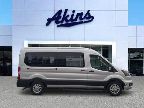 2026 Ford Transit-350 XLT