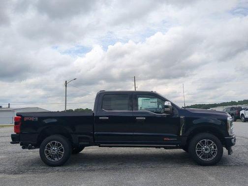 2025 Ford F-350 Platinum