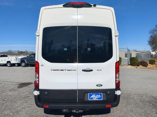 2026 Ford Transit-350 XLT